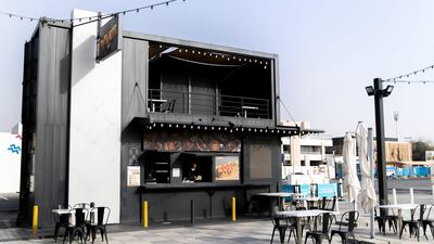 Food trucks at Kite Beach