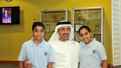 Sheikh Abdullah took photos with the children and spoke to them about the importance of reading. Wam