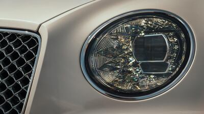 The LEDs in the headlamps can be partially shut off to avoid dazzling other drivers. Bentley