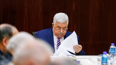 Palestinian president Mahmoud Abbas chairing a meeting of the Palestine Liberation Organization (PLO) Executive Committee in the West Bank city of Ramallah on February 3, 2018. Abbas Momani / AFP
