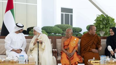 Sheikh Mohamed bin Zayed hosts a Sea Palace barza. Rashed Al Mansoori / Ministry of Presidential Affairs