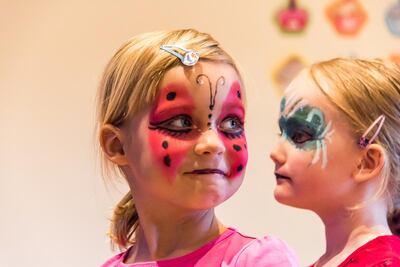 Register your children to take part in the Hiltonia Winter Kids Camp.