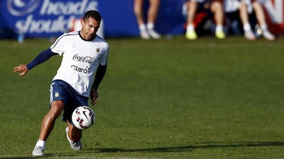 Argentina's striker Carlos Tevez controls the ball during a training session in La Serena, June 23, 2015. Argentina will play against Colombia on June 26 in their quarter-final soccer match at the Copa America soccer tournament in Chile. Marcos Brindicci / Reuters