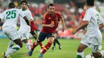Spain's Santiago Cazorla, centre, played in the friendly against Saudi Arabia on Friday.
