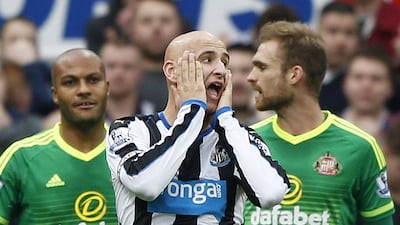 Newcastle United's Jonjo Shelvey looks dejected after a missed chance against Sunderland. Reuters / Russell Cheyne