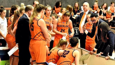 Egyptian coach Hakim Salem is busy preparing the Dutch women’s 3x3 basketball national squad for this month’s Olympic qualifying tournament.