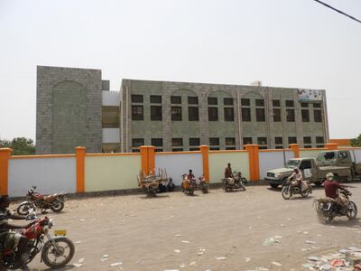 A school recently repaired by the Emirates Red Crescent in the city of Al Khokha. Ali Mahmood for The National
