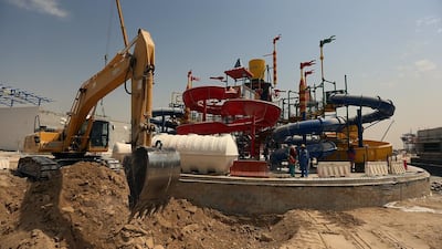 There are several fun rides in Legoland Waterpark for toddlers and children. The main attraction is the Joker Soaker, a complex of 10 slides with an enormous bucket spilling 300 gallons of water every few minutes.