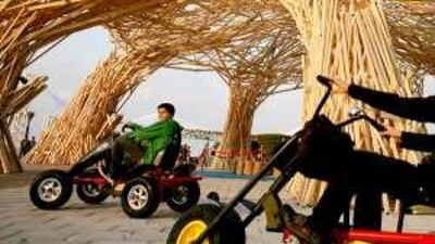 The designer of the sculpture on the Corniche, installed on January 1, explains that it symbolises the unity of the seven emirates of the UAE.