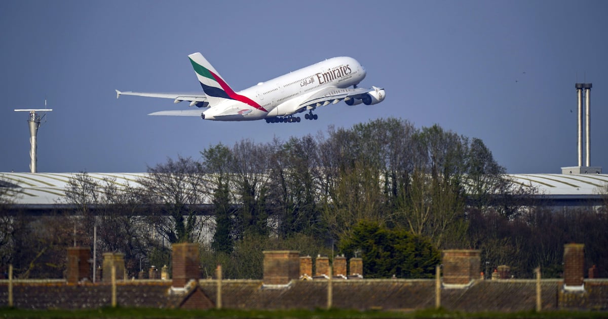 Net migration plummets amid 'entrepreneur exodus' from Britain