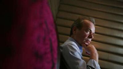 The author Martin Amis could be affected by the dispute between his agent and his publisher.