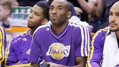 Kobe Bryant was a spectator but his Los Angeles Lakes teammates made his absence not noticeable in overcoming the Indiana Pacers.