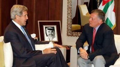 Jordan King Abdullah II (right) meets with US secretary of state John Kerry in Amman yesterday.