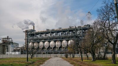 An oil refinery in Houston, Texas. Futures in New York rose as much as 2 per cent with the global benchmark touching $90 a barrel for the first time in seven years on Wednesday. AFP