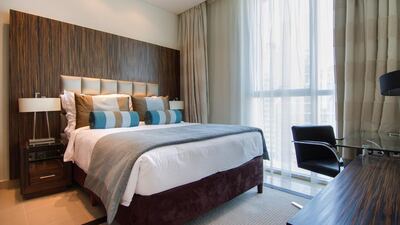 The unit in the Bonnington hotel is fully furnished with partial lake views. Courtesy of luxhabitat