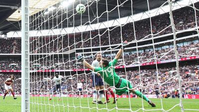 Tottenham's Moussa Sissoko has a shot saved by Leno. Reuters