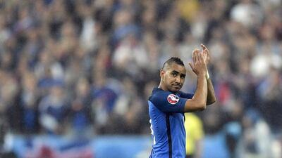 Dimitri Payet applauds the supporters as he leaves the pitch. Martin Meissner / AP Photo