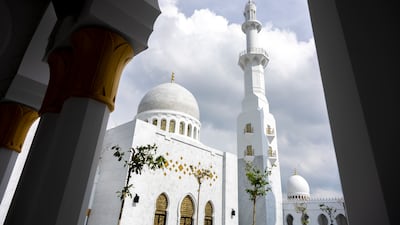 A towering minaret of Sheikh Zayed Grand Mosque.