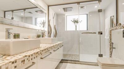 The mezzanine level has the main bedroom, a walk-in closet and a bathroom. Courtesy Luxhabitat