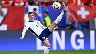 Played as a ‘10’ as England played higher up the pitch than usual. Good early balls wide as he helped England control first half. Easy on ball and gave balance to team. AFP