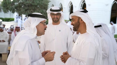 Sheikh Mohamed bin Zayed receives executives from top international and regional oil and gas companies, during a Sea Palace barza. Hamad Al Kaabi / Ministry of Presidential Affairs