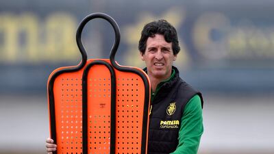 Villarreal manager Unai Emery oversees training. Reuters