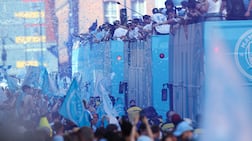 Players of Manchester City take part in an open-top bus parade in Manchester, Britain, 25 May 2026. Manchester City won the League Cup and FA Cup and Manchester City Women won the WSL in the 2025/2026 season. EPA / ADAM VAUGHAN