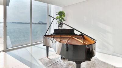 A quiet corner to play the piano. Courtesy Luxhabitat Sotheby's International Realty