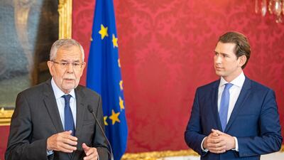 Austrian Chancellor Sebastian Kurz (R) and Austrian President Alexander Van der Bellen (L) deliver a statement after a meeting at the Presidential office in Vienna, Austria, 19 May 2019. EPA