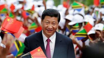 China's President Xi Jinping is welcomed at the State House in Dar es Salaam.