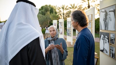 Sheikh Mohamed with Shukla's wife, Tarulata, centre, and son Neel