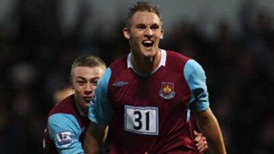 West Ham's Jack Collison, right, and Freddie Shears.