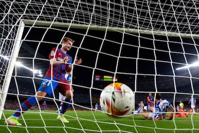 Frenkie de Jong celebrates a Barca goal. Getty