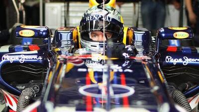 Once again, Sebastian Vettel used a little magic on his last lap to grab the pole position, his 15th on the year to break Nigel Mansell's record of 14 in a season.