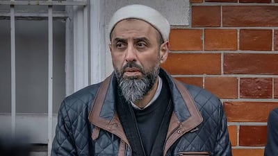 Dr Wahid Shaida during a Hizb ut-Tahrir protest at the Egyptian embassy in London. Alamy