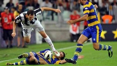 Parma v Juventus on Saturday saw two bad decision despite five officials overseeing the game. Giorgio Perottino / Reuters