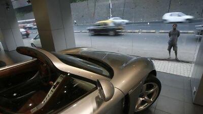A dispute between Porsche and its former importer in India is intensifying. REUTERS / Arko Datta