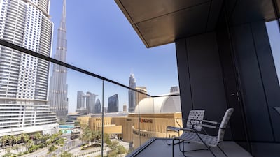 The apartment offers stunning city views
