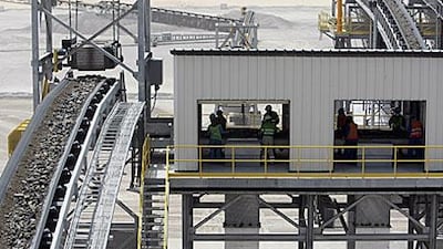 The recycling plant can process more than 5,000 tonnes of concrete and 1,200 tonnes of asphalt every day.