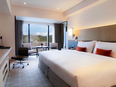 A classic room with a view of the nearby Ferris wheel. Photo: Marriott