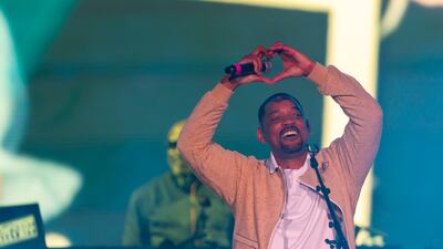 Behind Smith was DJ Jazzy Jeff, who showcased his underrated production and turntable skills