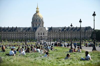 Hotel des Invalides during the first weekend after two months of strict lockdown in Paris, France, 17 May. France began a gradual easing of its lockdown measures. Julien de Rosa / EPA