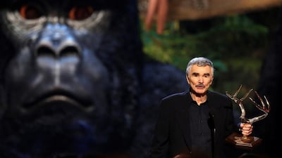 Actor Burt Reynolds accepts the Alpha Male award at the seventh annual Spike TV's 'Guys Choice' awards in Culver City, California June 8, 2013. Reuters