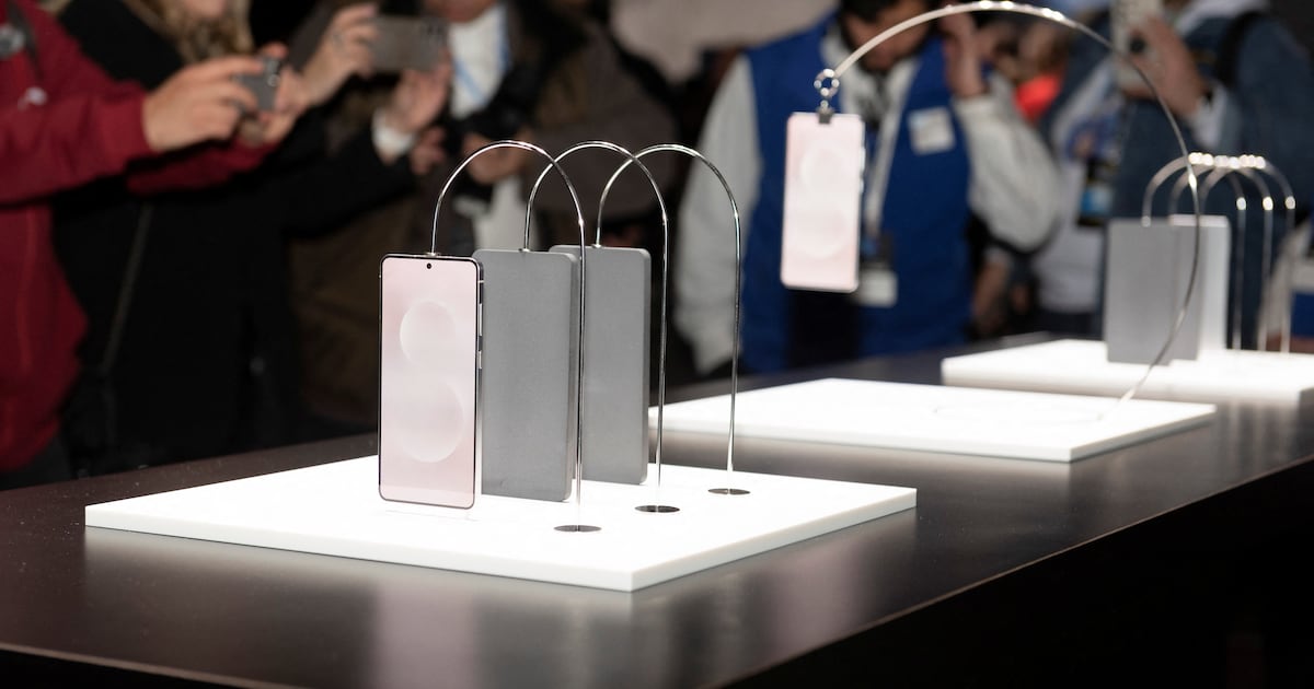 Samsung Galaxy S25: UAE price, release date and what to know about ...
