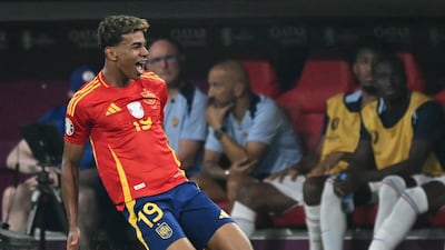 Wonderkid scored a wonder goal to equalise. The boy was far more than the goal as he set others up. Went for goal again after 80 minutes but fired over. Always makes the right pass. Looks established for the Spain already. AF