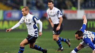 Inter's Wesley Sneijder, left, attacks during his side's 2-0 victory at Sampdoria.