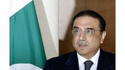 Pakistani President Asif Ali Zardari addresses a news conference at NATO headquarters in Brussels, June 17, 2009. REUTERS/Francois Lenoir (BELGIUM MILITARY POLITICS)