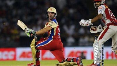 Royal Challengers Bangalore's batsman AB de Villiers, left, here in a match from last season, put on a display of hitting that reminded everyone Bangalore is not just all about Chris Gayle.