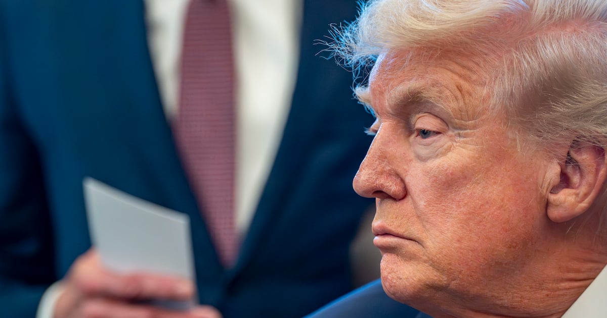 Trump warns Iran 'bad things' will happen if deal is not reached