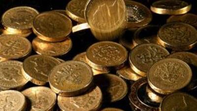 The pound's value continues to fall.